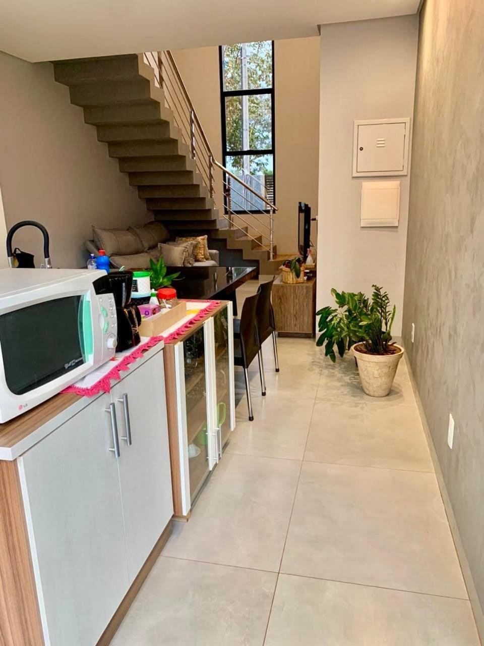Habitación en casa particular Privativo Em *